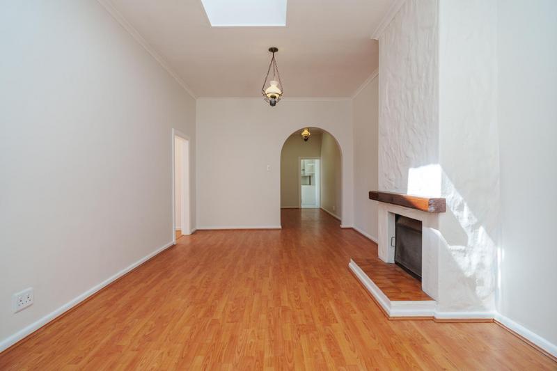 2 Bedroom Property for Sale in Kenilworth Western Cape